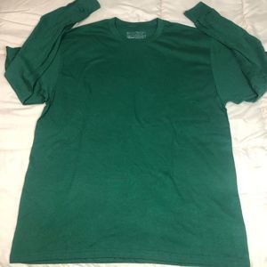 Brand new Adult Large Nike Long sleeve Tee. Green
